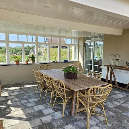 Fan072-fano-kystvejen-13-1-sal Casa de Férias